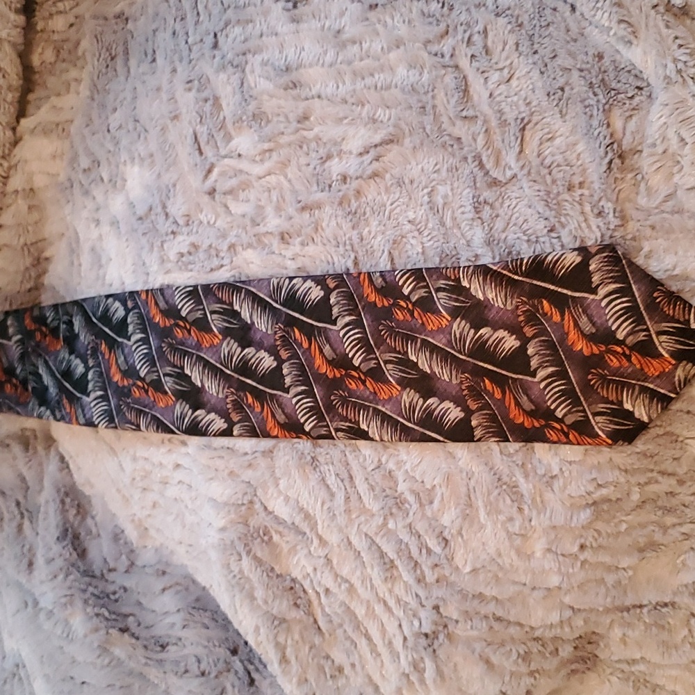 XMI Platinum Tie